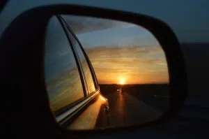view to a rear view mirror